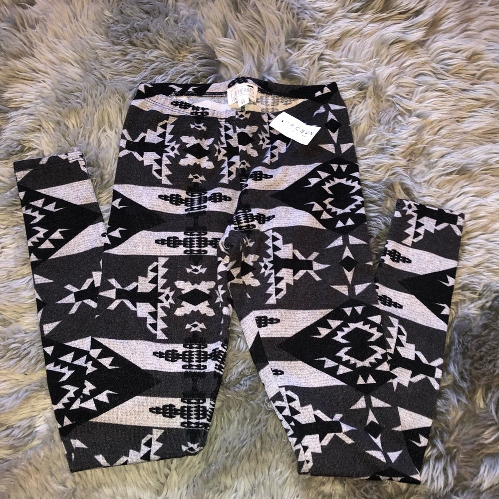 NWT Pac Sun Leggings